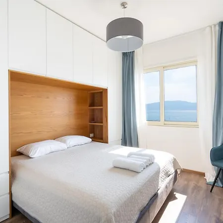 Daire Sea View 2+1 Italian Consulate Avlonya